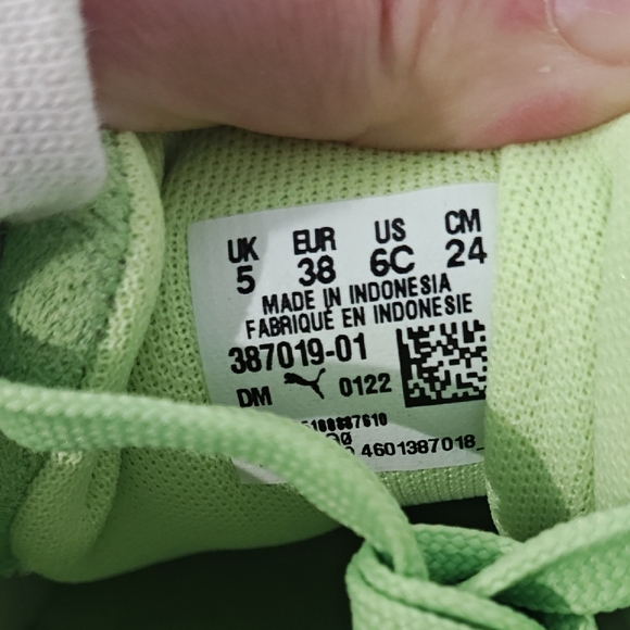 Puma Kids Suede Mono Triplex Neon Lace Up Sneakers Green - Picture 10 of 16